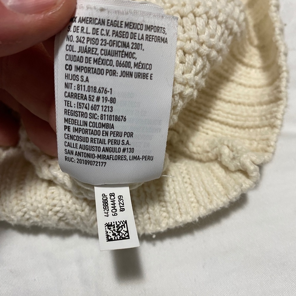 American Eagle Women's Cream Crochet Sweater Size‎ Large - Picture 7 of 11
